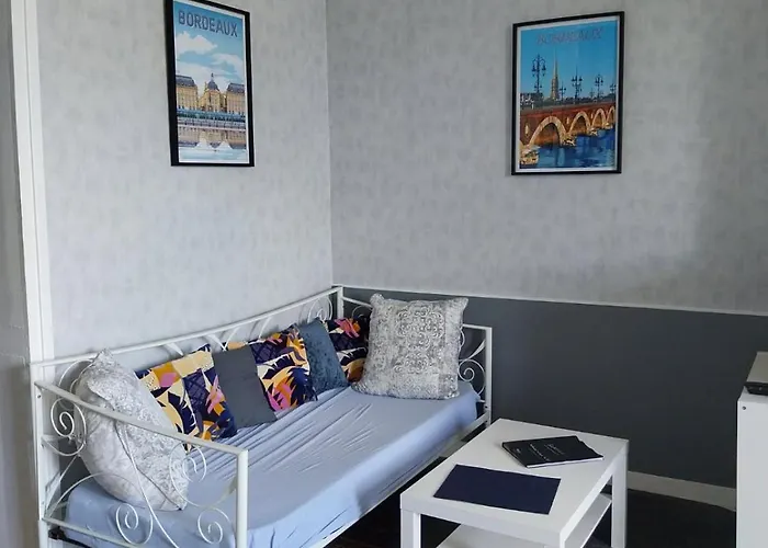 Céline Et José Séjour chez l'habitant Cubzac-les-Ponts